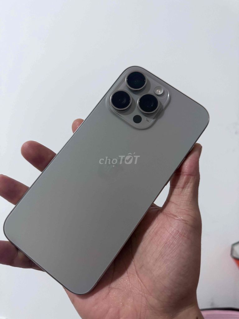 Apple iPhone 15 Pro Max 256GB Titan. Mua bán Điện thoại tại Thị xã Bến Cát Bình Dương được đăng bởi Roland Garox hình 1