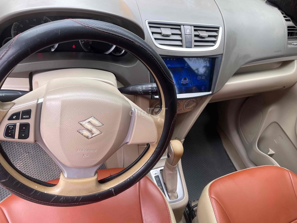 Suzuki Ertiga 2014 AT siêu đẹp.HỖ TRỢ GÓP. Mua bán Ô tô tại Quận Tân Bình Tp Hồ Chí Minh được đăng bởi Anh Duy hình 3