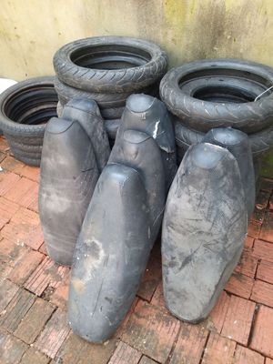 Yên xe Draem va wave  anh em nào có nhu cầu alo. Mua bán Phụ tùng xe tại Quận Hải Châu Đà Nẵng được đăng bởi VU THAO