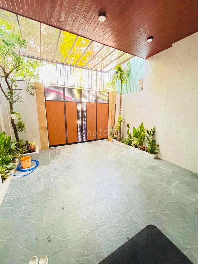 Дом с 3 спальнями в Quận Sơn Trà, Дананг — $1,349/мес, фото 1