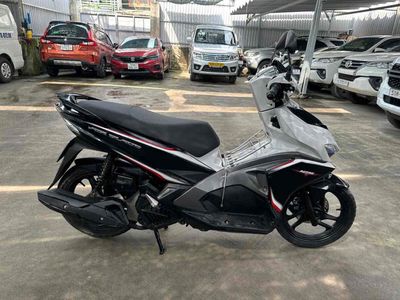 Honda Airblade 125 Fi trắng đen đời 2016 bstp. Mua bán Xe máy tại Quận 11 Tp Hồ Chí Minh được đăng bởi nguyên xuan thinh