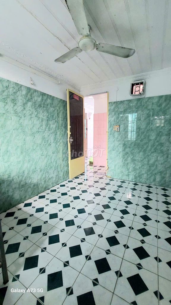 Аренда комнаты, район 7, ул. Хуань Тань Фат