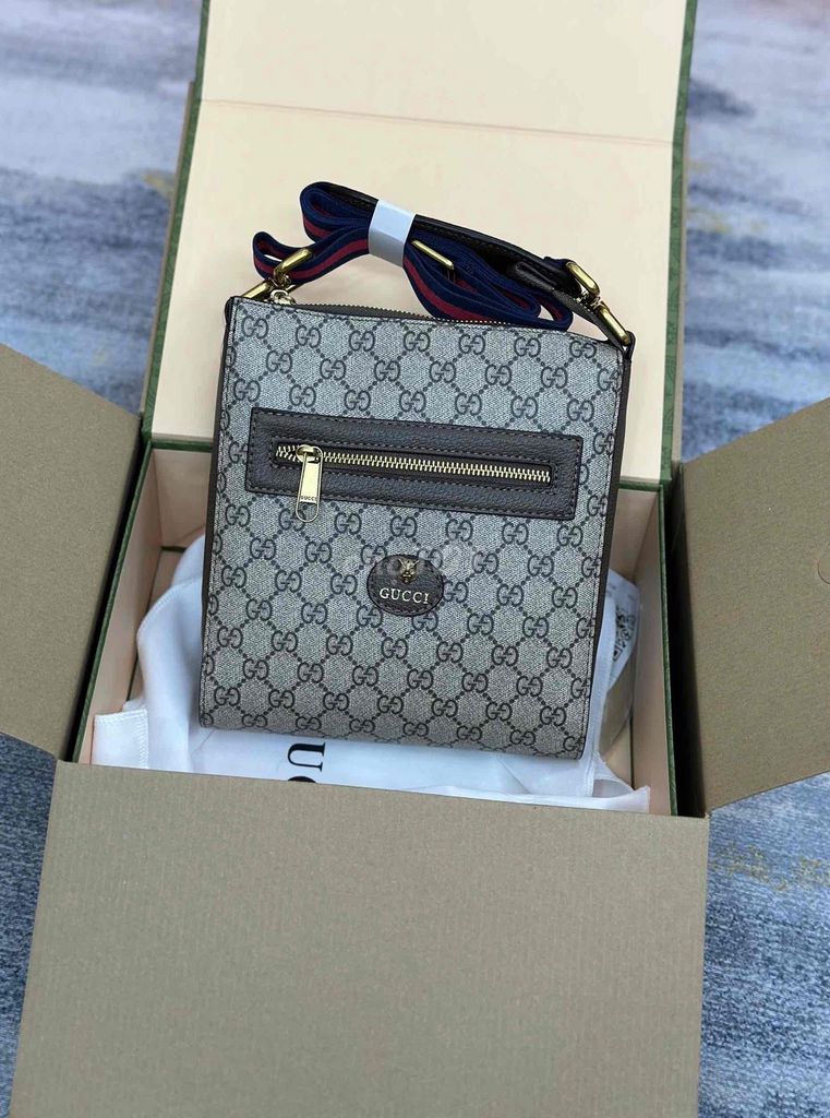 Tổng Hợp 14 Mẫu Túi Nam GC Dáng Đứng. Mua bán Túi xách tại Quận Bình Tân Tp Hồ Chí Minh được đăng bởi Trúc Phương hình 2