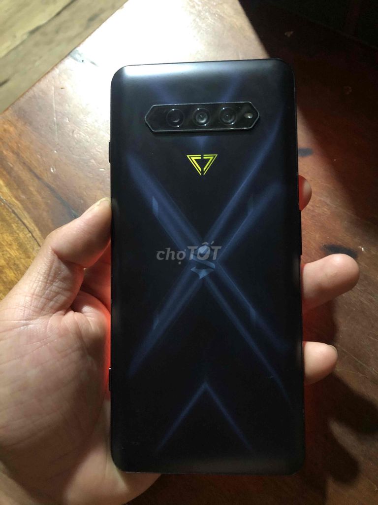 Black Shark 4 Pro 128GB Đen 8GB. Mua bán Điện thoại tại Thành phố Pleiku Gia Lai được đăng bởi Zủ hình 1