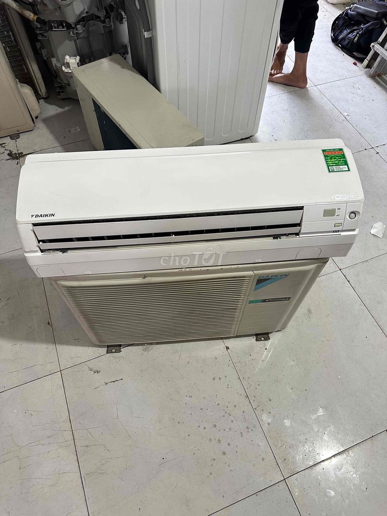 Máy lạnh Daikin Inverter 1 HP Trắng. Mua bán Máy lạnh, điều hoà tại Thành phố Thủ Đức Tp Hồ Chí Minh được đăng bởi cường hình 1