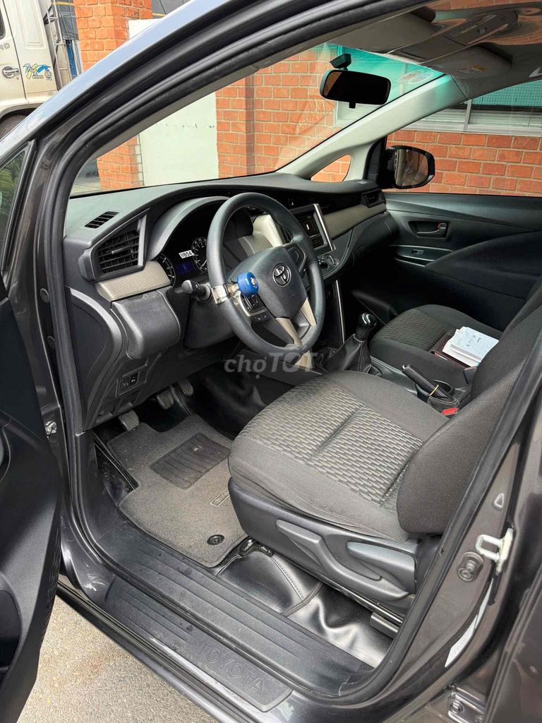 Toyota Innova 2018 2.0E - 49000 km 7 c số sàn. Mua bán Ô tô tại Quận Bình Thạnh Tp Hồ Chí Minh được đăng bởi phuongneo hình 15