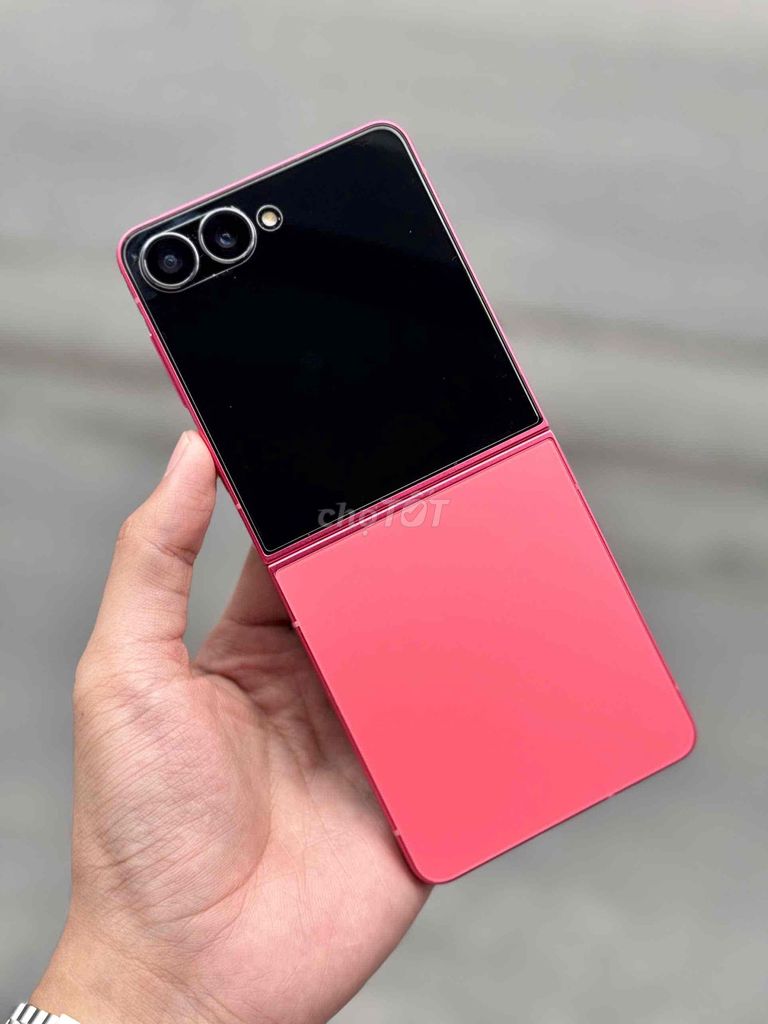 Samsung ZFlip7 Đỏ 512GB BH Care+ 8/2027. Mua bán Điện thoại tại Quận 10 Tp Hồ Chí Minh được đăng bởi Trần Như Ngọc hình 1