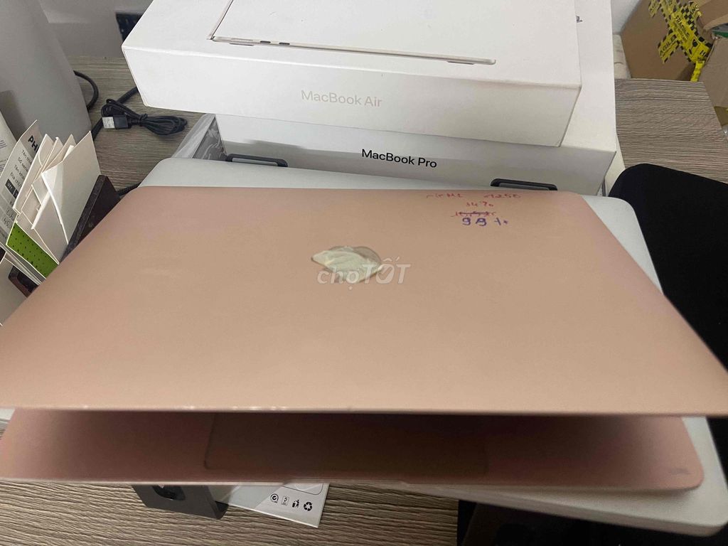 MacBook Air M1 2020 hồng 8/256g pin98% bh3 th. Mua bán Laptop tại Quận 3 Tp Hồ Chí Minh được đăng bởi Phúc Nguyễn hình 1