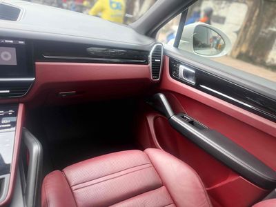 Porsche Cayenne Coupe - CHO AE LẤY VÍA ĐẠI GIA. Mua bán Ô tô tại Quận Bình Thạnh Tp Hồ Chí Minh được đăng bởi Owner Vacation Cocobay