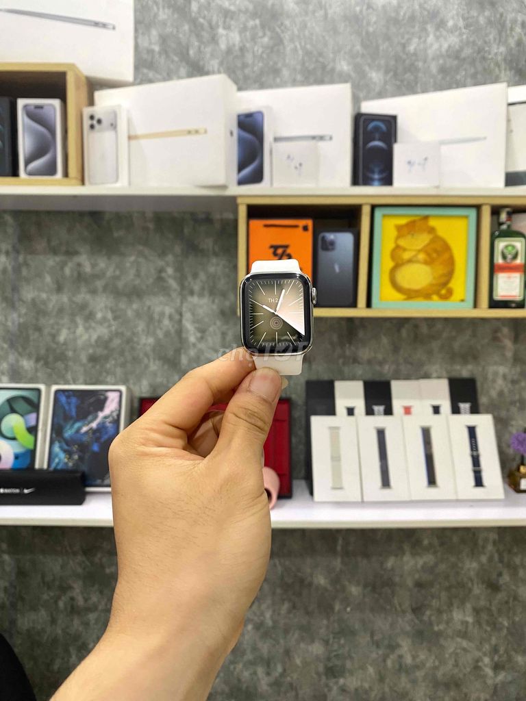 Apple Watch S6 LTE Esim 40mm Gold Thép. Mua bán Thiết bị đeo thông minh tại Quận Thanh Xuân Hà Nội được đăng bởi Duy Nguyễn Hoàng hình 1