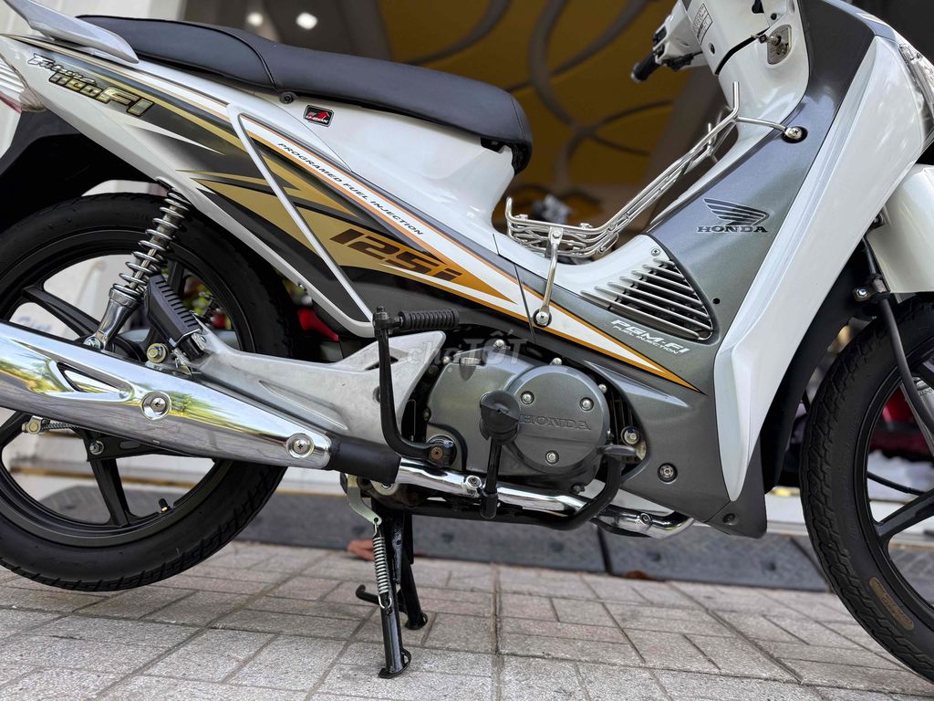 Honda Future Neo 2007 Trắng. Mua bán Xe máy tại Thành phố Sóc Trăng Sóc Trăng được đăng bởi Mạnh Huỳnh hình 13