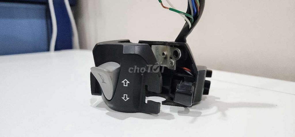Cùm công tắc Honda Click 150i 2022. Mua bán Phụ tùng xe tại Huyện Thống Nhất Đồng Nai được đăng bởi Paul Tran hình 4