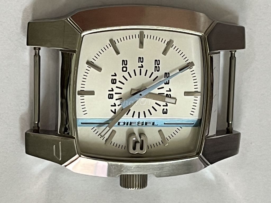 Đồng hồ Die.sel DZ-5101 Thép Bạc Nam. Mua bán Đồng hồ tại Huyện Mê Linh Hà Nội được đăng bởi Thông Lê hình 1