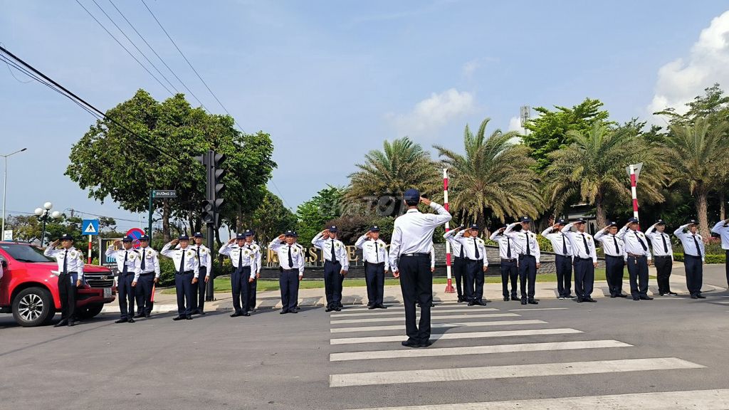 CA NGÀY ĐÊM - BẢO VỆ TRỰC CHUNG CƯ - HÀ ĐÔNG