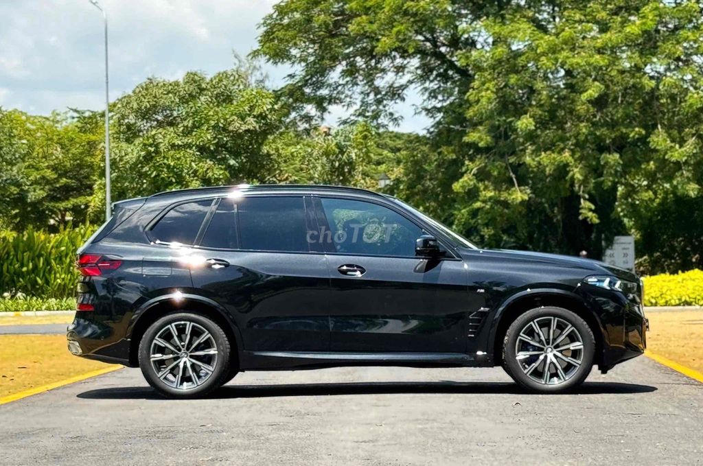 BMW X5 2023 xDrive40i M Sport - 12000 km. Mua bán Ô tô tại Quận 7 Tp Hồ Chí Minh được đăng bởi Trương An hình 5