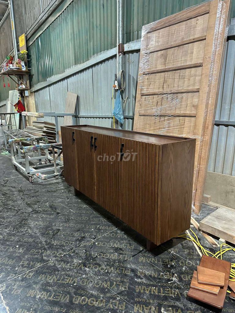 Tủ giày/decor gỗ sồi Mỹ tự nhiên. Mua bán Tủ, kệ gia đình tại Quận Ba Đình Hà Nội được đăng bởi D Tran hình 1