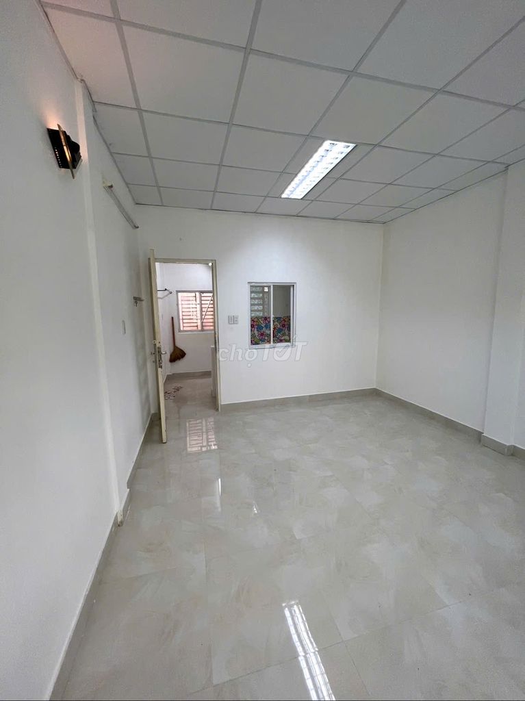 Chủ Định cư Mỹ, Cho Thuê Nguyên Căn, 1 Trệt 1 Lầu, Ngay Hoàng Sa Q 1. Cho thuê Nhà ở tại Quận 1 Tp Hồ Chí Minh được đăng bởi Nguyễn Châu Tuấn hình 5