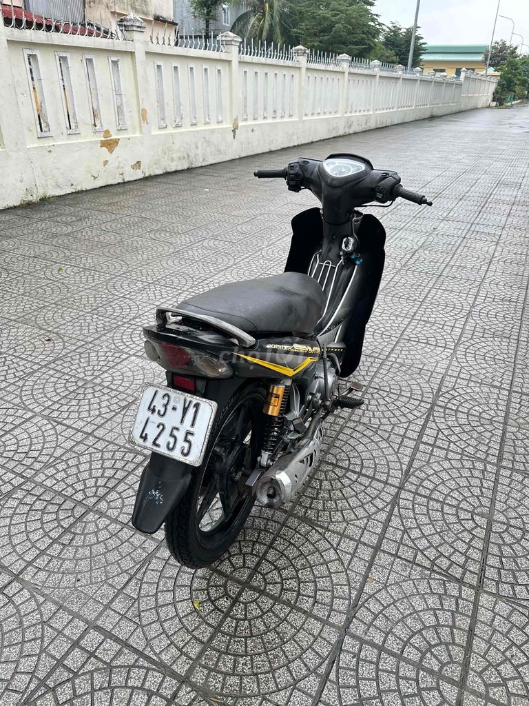 Yubito gravita bs43 ( giấy tờ đầy đủ) cực kỳ đẹp. Mua bán Xe máy tại Quận Liên Chiểu Đà Nẵng được đăng bởi Lê Sang hình 4