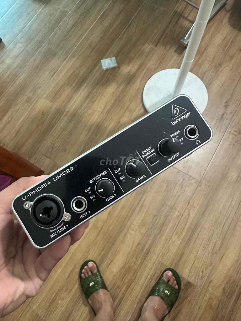 Sound card Behringer U-Phoria UMC22 Đen
