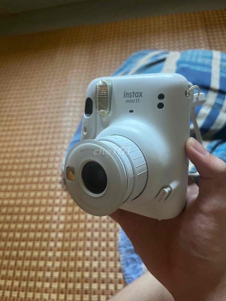 Máy ảnh Fujifilm Instax Mini 11 Trắng. Mua bán Máy ảnh, Máy quay tại Quận Hải Châu Đà Nẵng được đăng bởi Lâm quốc huy hình 1