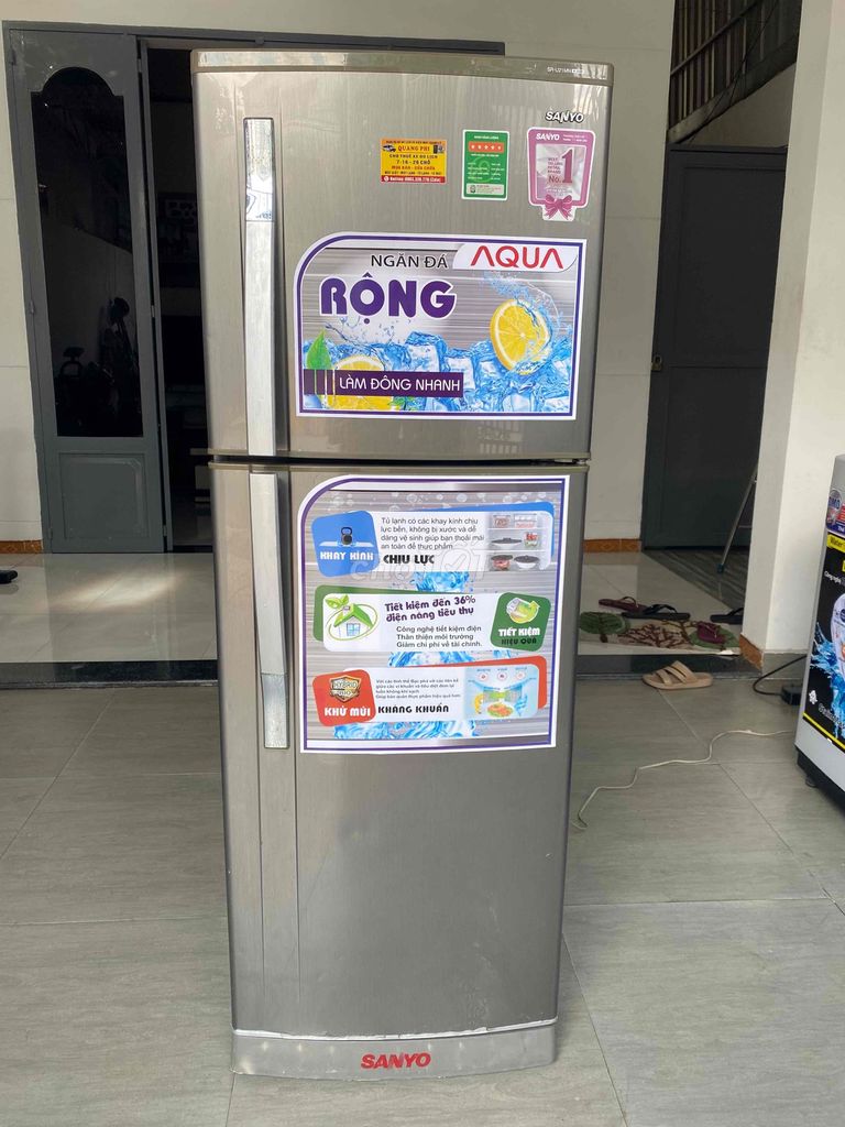 Tủ lạnh Sanyo 210 lít đã qua sử dụng. Mua bán Tủ lạnh tại Thị xã Phú Mỹ Bà Rịa - Vũng Tàu được đăng bởi Nguyễn Quang Phi hình 1
