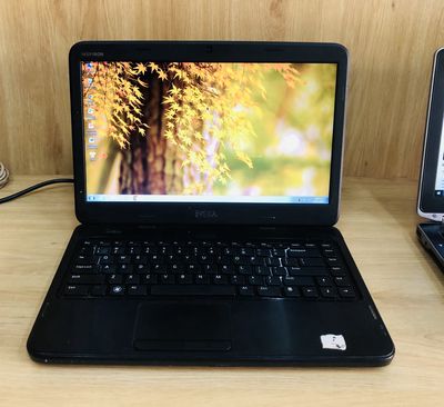 Laptop Dell Nghe Nhạc, Xem Phim, Gõ Văn Bản
