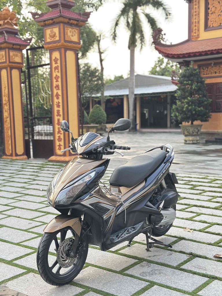 Honda Airblade 125 2014 Vàng đồng. Mua bán Xe máy tại Thành phố Thủ Đức Tp Hồ Chí Minh được đăng bởi Xe Máy Trường Thịnh hình 3