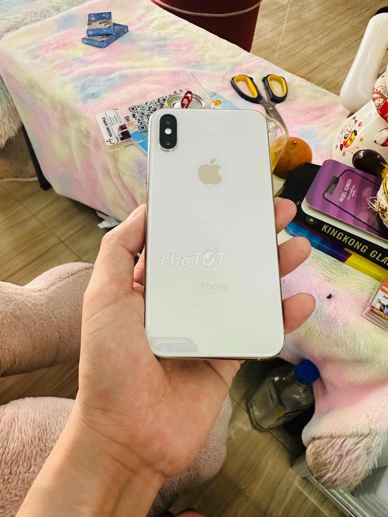 Iphone XS QuốcTế full chức năng,máy rất đẹp