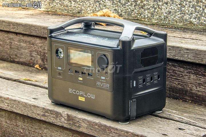 Trạm sạc du lịch cắm trại Ecoflow River Pro 720Wh. Du lịch tại Quận 7 Tp Hồ Chí Minh được đăng bởi Thuỳ Diên Mai hình 1
