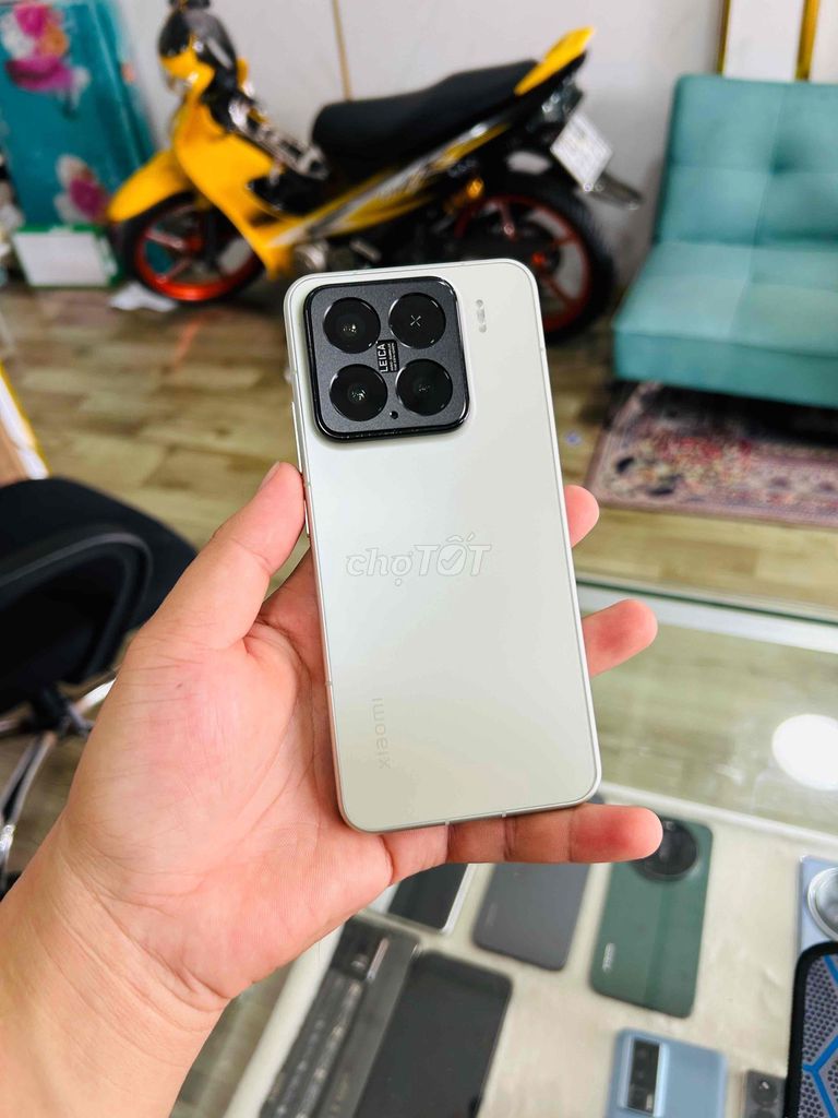 Xiaomi 15 5G 12GB/256GB Trắng 120Hz. Mua bán Điện thoại tại Thành phố Tây Ninh Tây Ninh được đăng bởi Công Minh Mobile hình 1