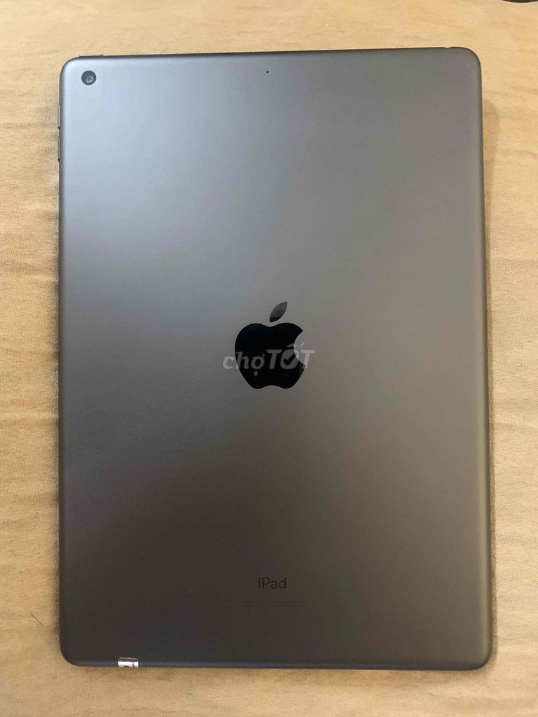 iPad Gen 7 32GB Xám Zin Đẹp. Mua bán Máy tính bảng tại Thành phố Biên Hòa Đồng Nai được đăng bởi Trương  hình 1
