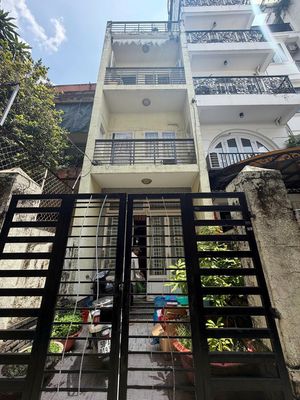 Rent · 5 bd · 154 м² · Quận 1, ул. Đường Nguyễn Cư Trinh