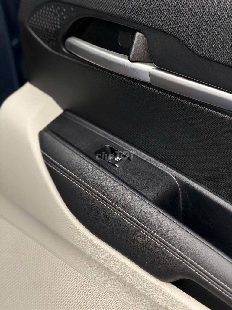 Kia Sonet 2021 màu xanh. Mua bán Ô tô tại Quận Long Biên Hà Nội được đăng bởi Long Biên Cars hình 14