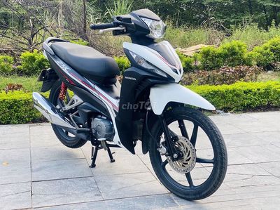 HONDA WAVE RSX FI TRẮNG ĐEN VÀNH ĐÚC XE 1 CHỦ SD