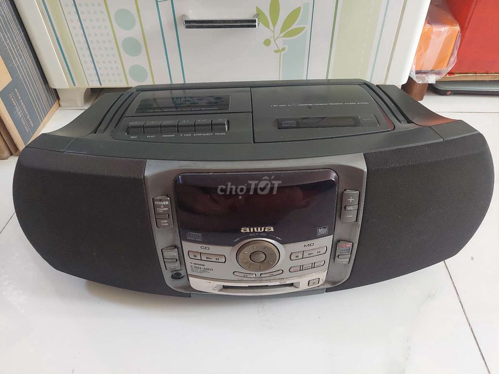 Máy CD , CASSETTE hiệu AIWA (Made in Japan)