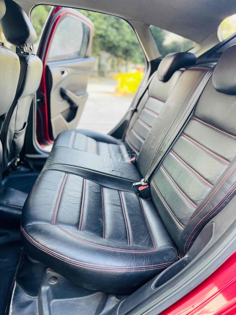 Ford Focus 2013 1.6 AT Đỏ. Mua bán Ô tô tại Thị xã Sơn Tây Hà Nội được đăng bởi Chữ Tín hình 11