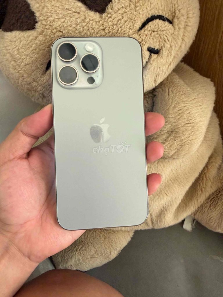 Apple iPhone 15 Pro Max 256GB Tự nhiên zin. Mua bán Điện thoại tại Thành phố Bà Rịa Bà Rịa - Vũng Tàu được đăng bởi Bo hình 1