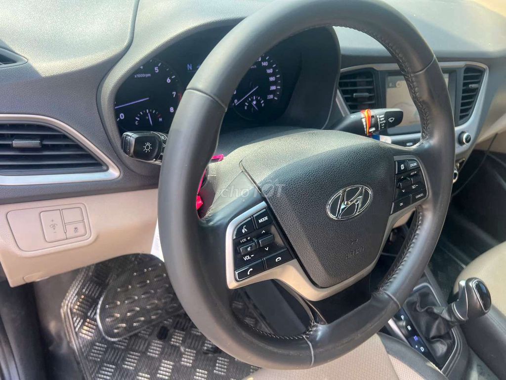 Hyundai Accent 2019 Đen 65000 km. Mua bán Ô tô tại Quận 8 Tp Hồ Chí Minh được đăng bởi VinFast Đại Lộc hình 2