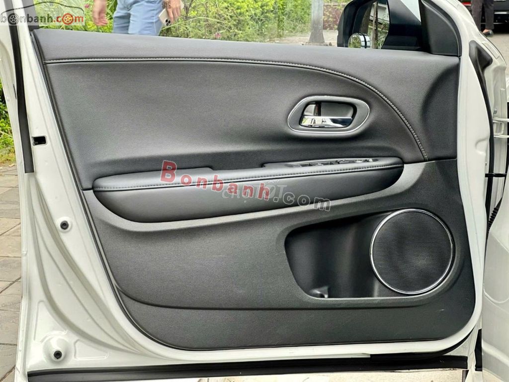 Honda HRV L 2019 - 556 Triệu. Mua bán Ô tô tại Quận Bắc Từ Liêm Hà Nội được đăng bởi Thịnh Nguyễn hình 9