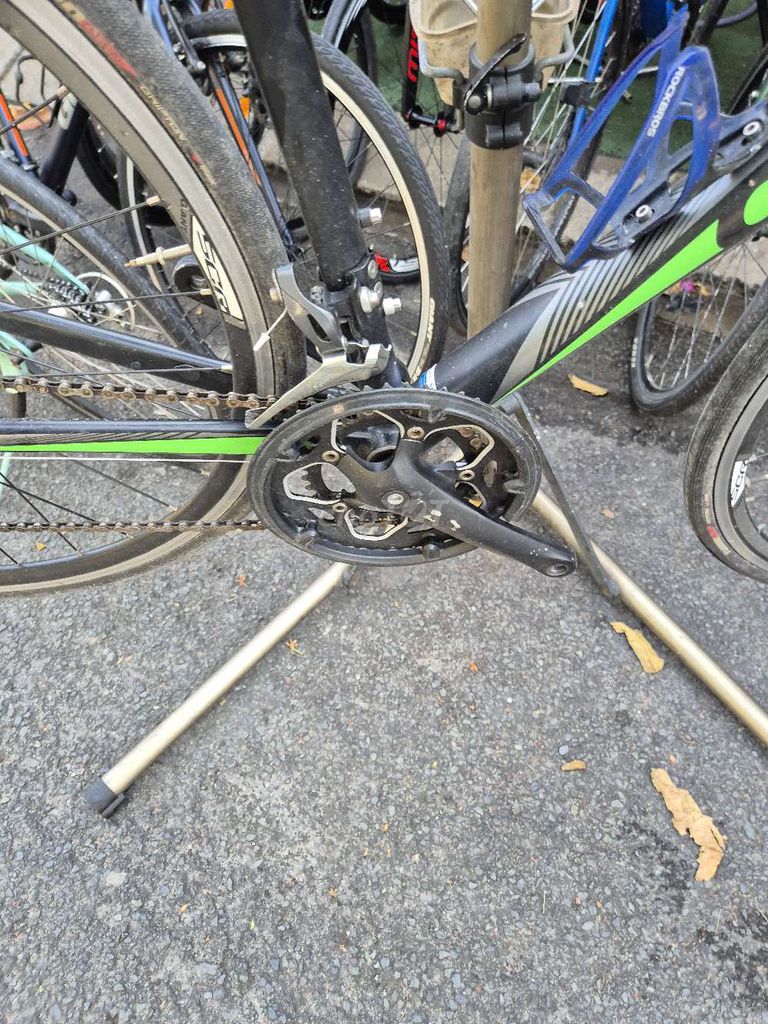 Cân bán xe gjant scr 2 size S xe mơi đẹp. Mua bán Xe đạp tại Huyện Hóc Môn Tp Hồ Chí Minh được đăng bởi mr phát hình 2