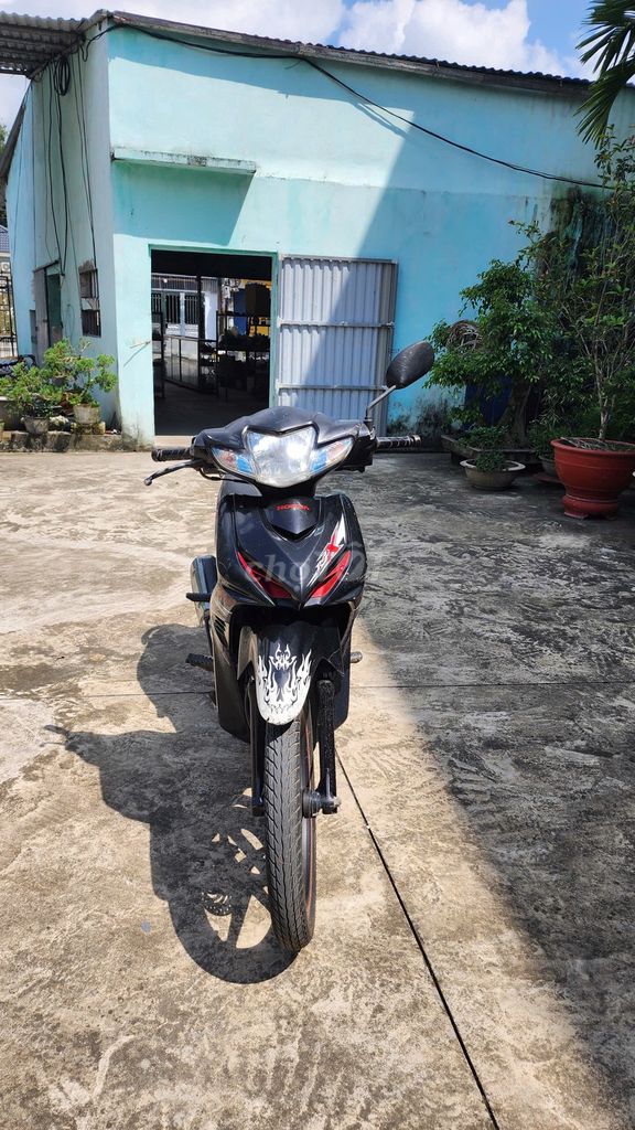 Xe Wave RSX 2011. Mua bán Xe máy tại Huyện Thuỷ Nguyên Hải Phòng được đăng bởi Luyn hình 2