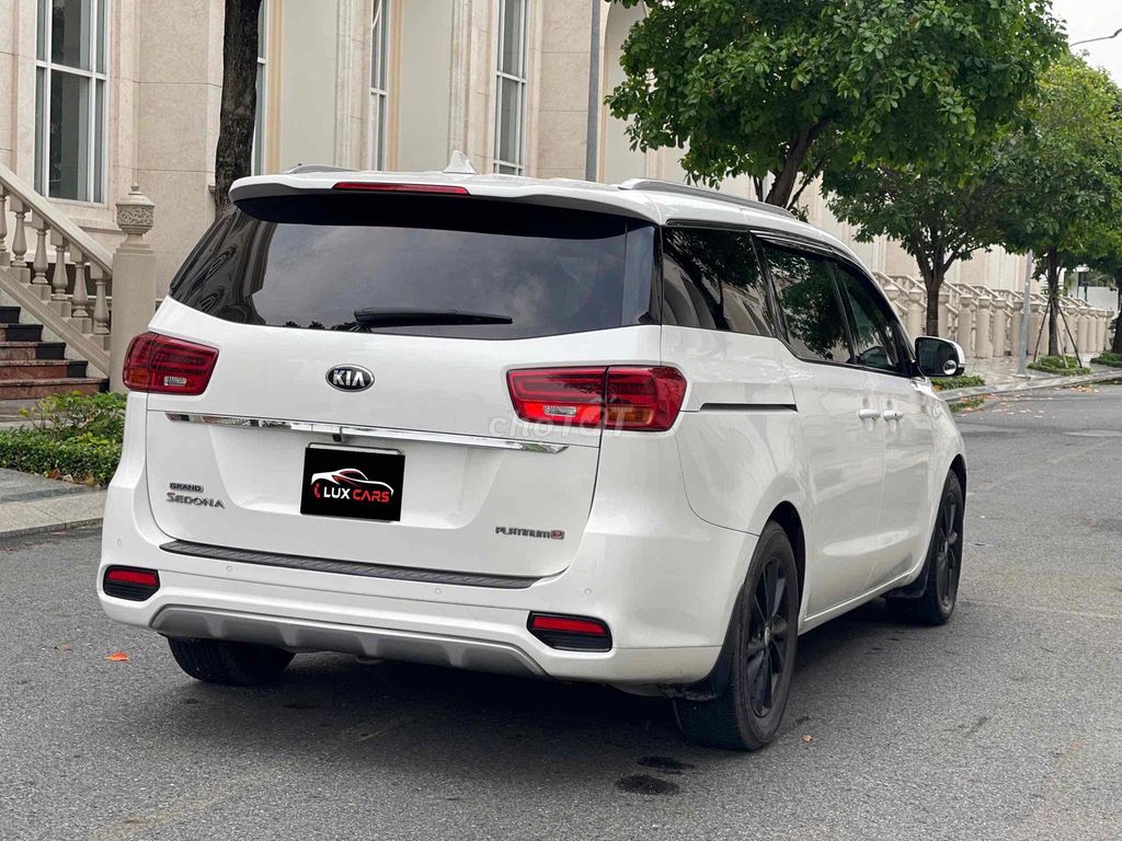 Kia Sedona 2019 2.2 DAT Luxury - 107000 km. Mua bán Ô tô tại Thành phố Thủ Đức Tp Hồ Chí Minh được đăng bởi Văn Dũng hình 5