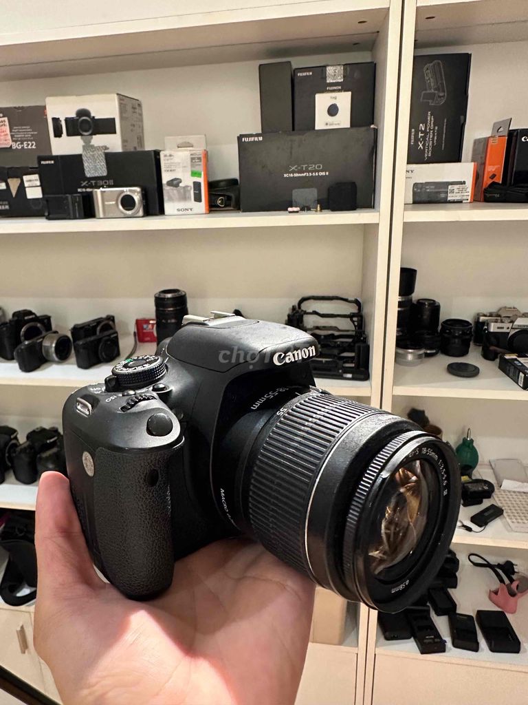 Máy ảnh Canon EOS 600D Đen. Mua bán Máy ảnh, Máy quay tại Quận 1 Tp Hồ Chí Minh được đăng bởi Thành Công hình 1
