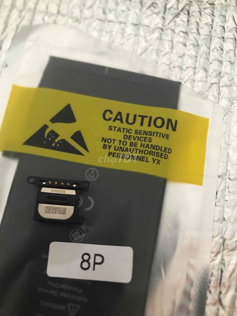 pin ip 8plus   vs loa trong 8plus. Mua bán Điện thoại tại Thành phố Dĩ An Bình Dương được đăng bởi Toro hình 1