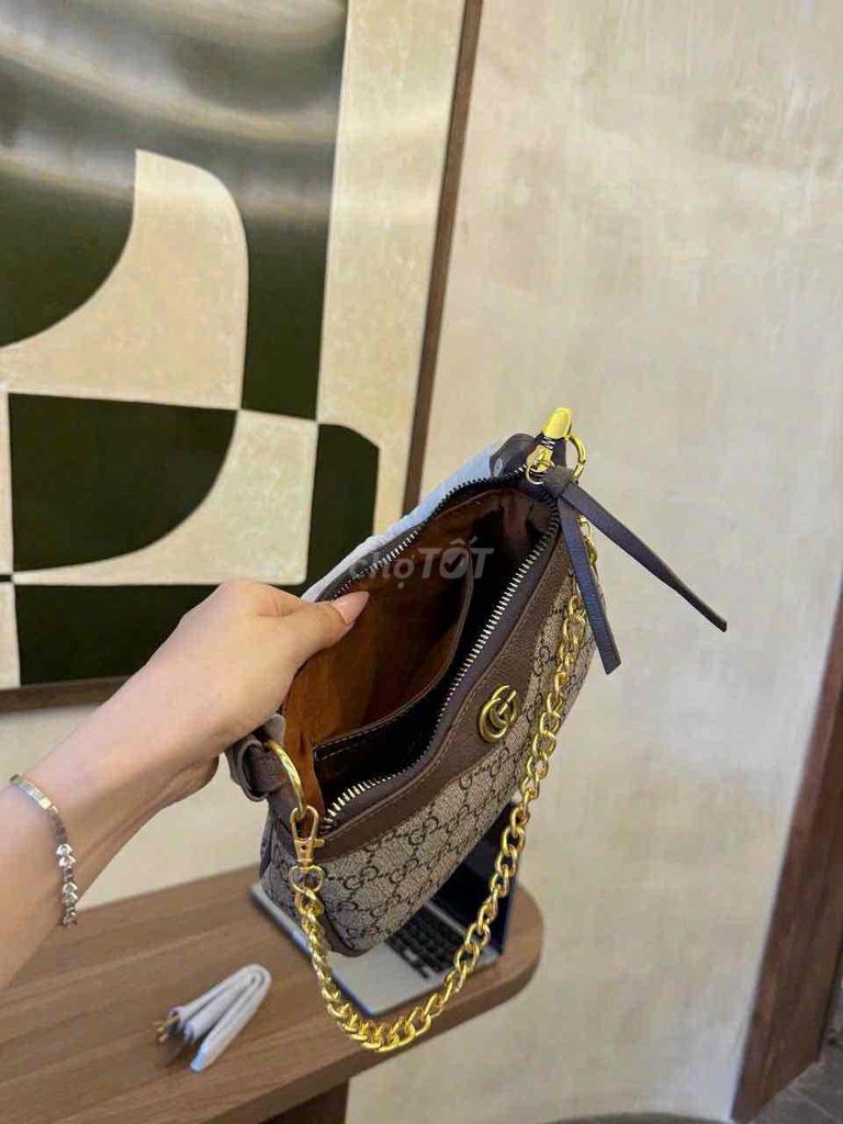 Deal Gucci Ophidia handbag