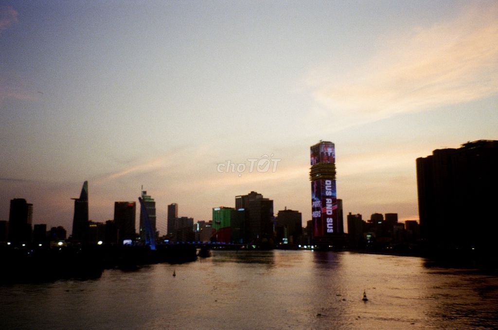 Máy ảnh film Olympus Mju Zoom 105 Bạc. Mua bán Máy ảnh, Máy quay tại Quận 1 Tp Hồ Chí Minh được đăng bởi Nhân hình 1