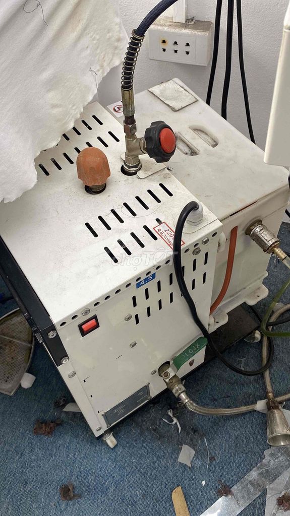 Bàn là hơi nước NEWBOS DZB0122-052. Mua bán Nội thất, đồ gia dụng khác tại Huyện Đan Phượng Hà Nội được đăng bởi Tuấn anh hình 1
