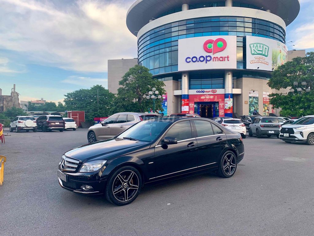 Mercedes C230 xe nhà dùng nâng đời. Mua bán Ô tô tại Quận Ngô Quyền Hải Phòng được đăng bởi Vũ Anh Tuấn hình 12