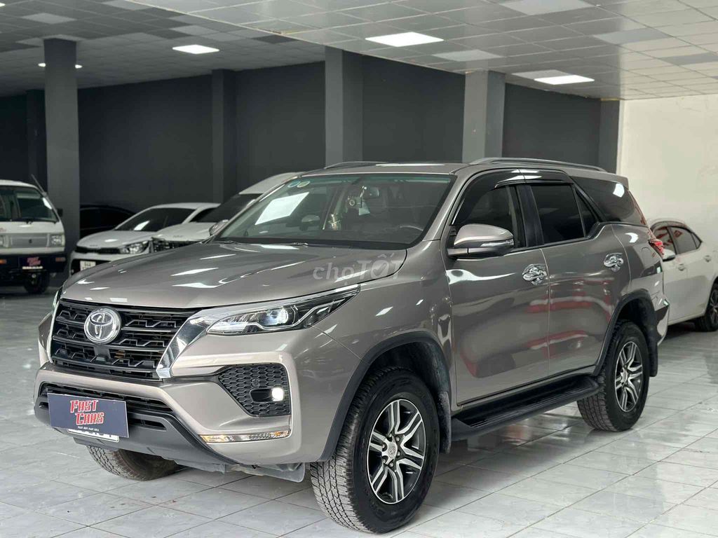 Fortuner 2021 AT odo 39000 km một chủ đi gia đình