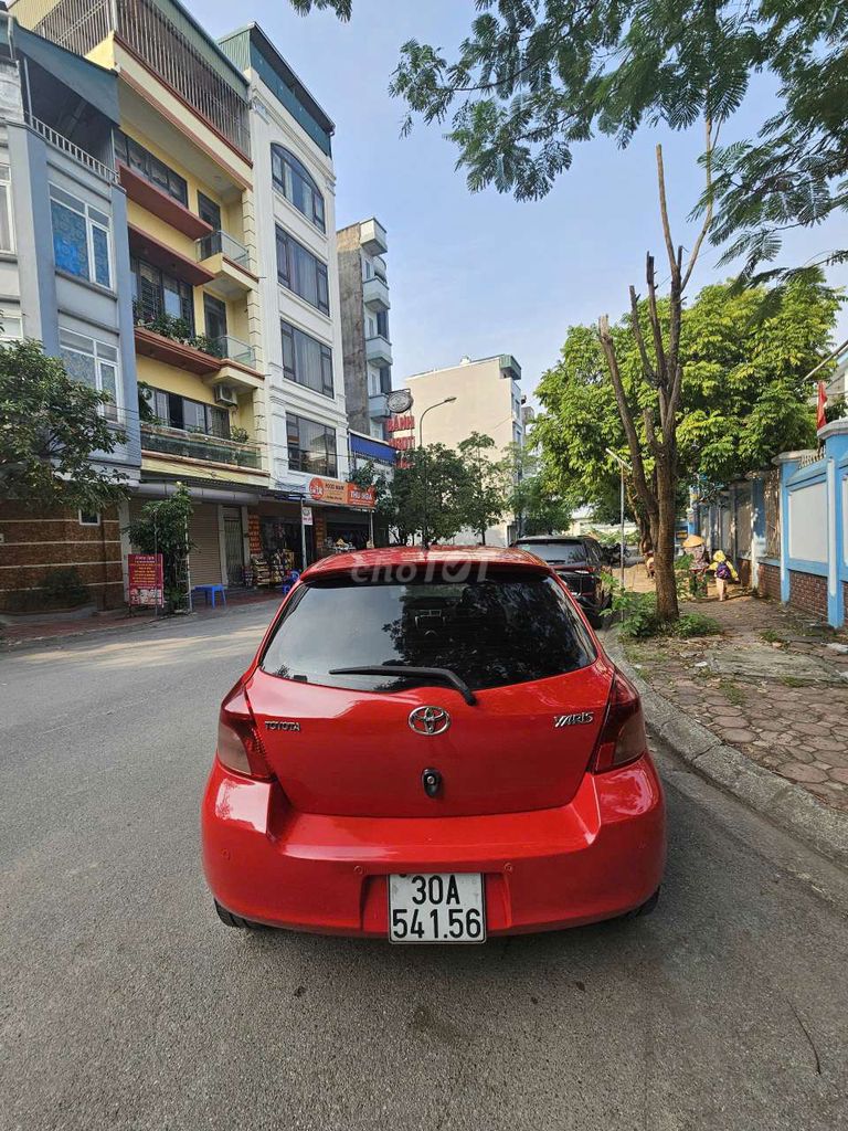 Bán xe Toyota Yaris 1.3 AT nhập Nhật Bản